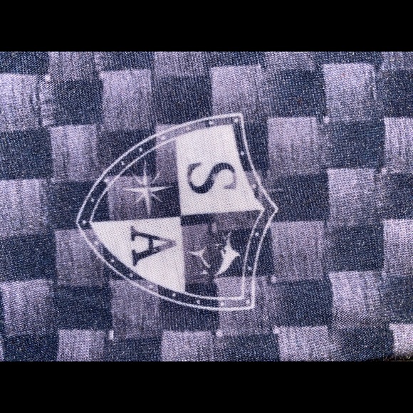 Salt Armor Neck Shield Carbon Fiber - Picture 2 of 2